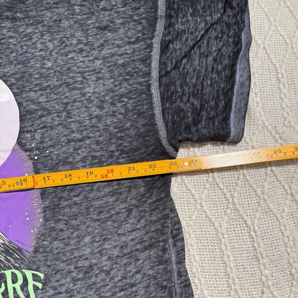 3/$15 - Disney Charcoal Nightmare Before Christmas Tee - Size XL - Picture 5 of 11